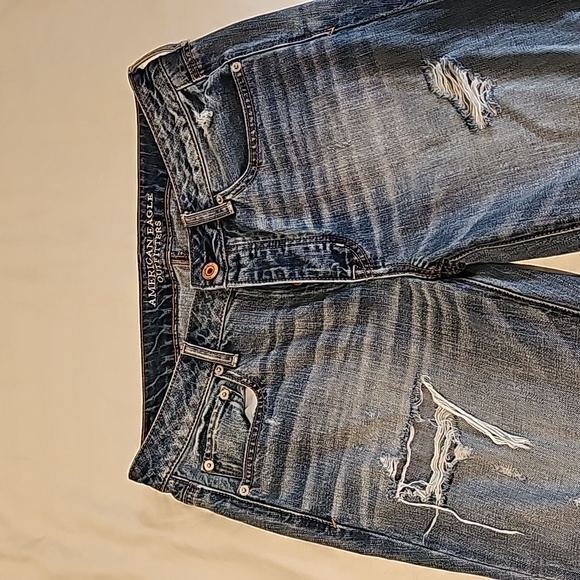 Gently used American eagle boy crop jeans - Picture 5 of 7